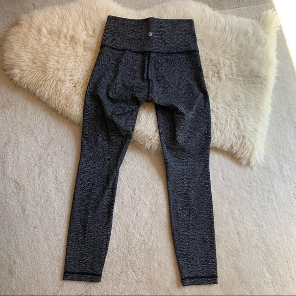 Lululemon Herringbone High Rise Wunder Legging 4 - Picture 4 of 8